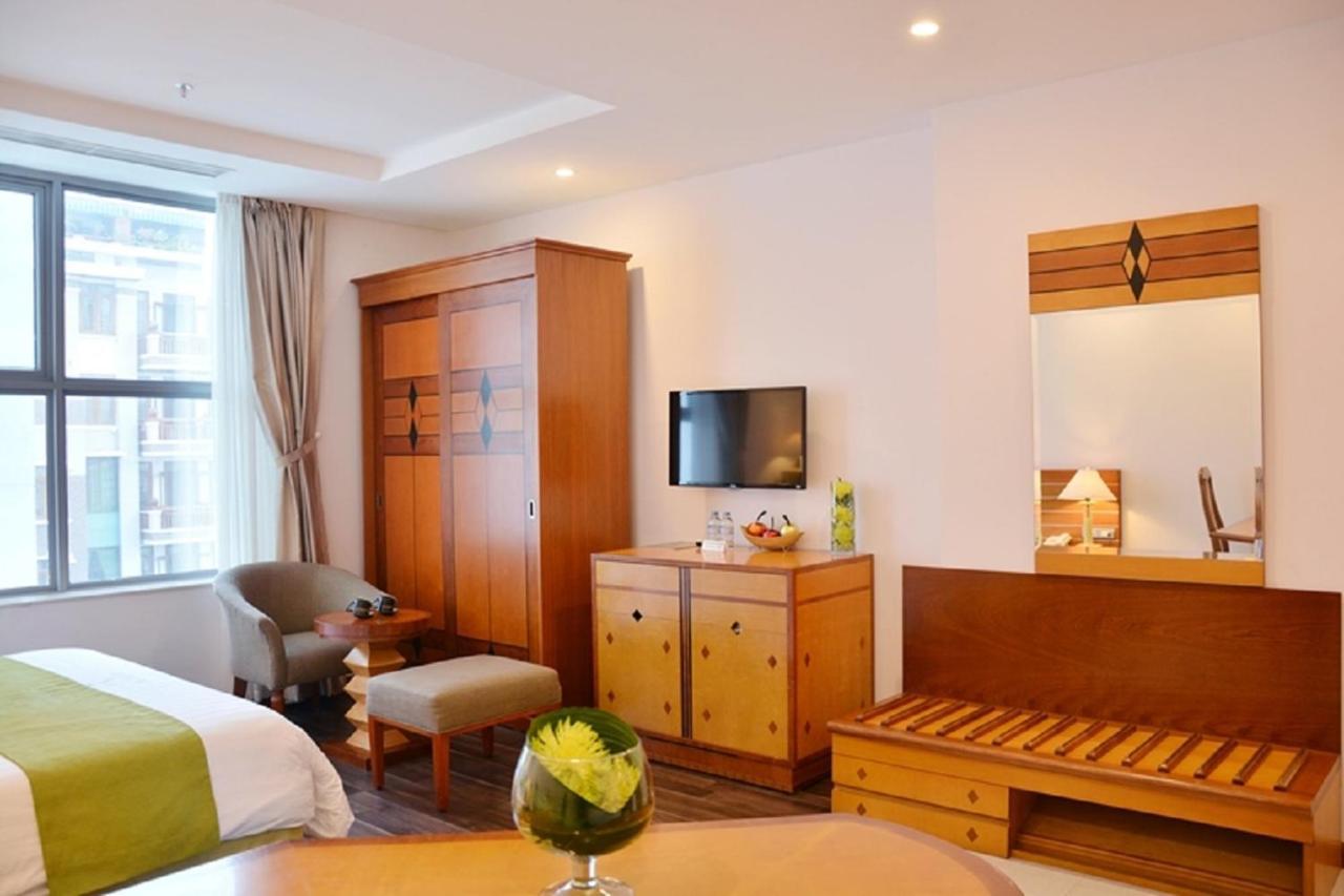 Richico Garden Beach Hotel Da Nang Exteriör bild